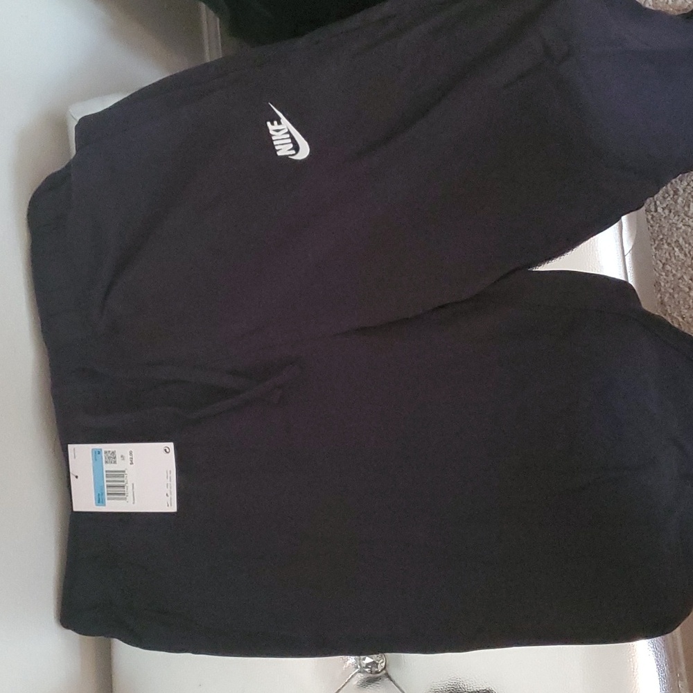 Men's Medium Nike Athletic Pants